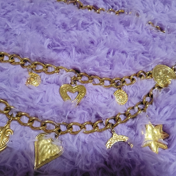 RARE Escada Gold Chain Charm Belt - Picture 3 of 6